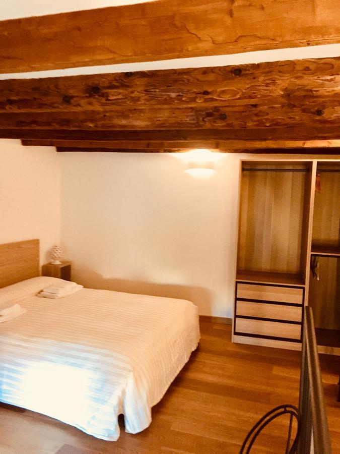 Historical And Luxury Apartment Bologne Extérieur photo