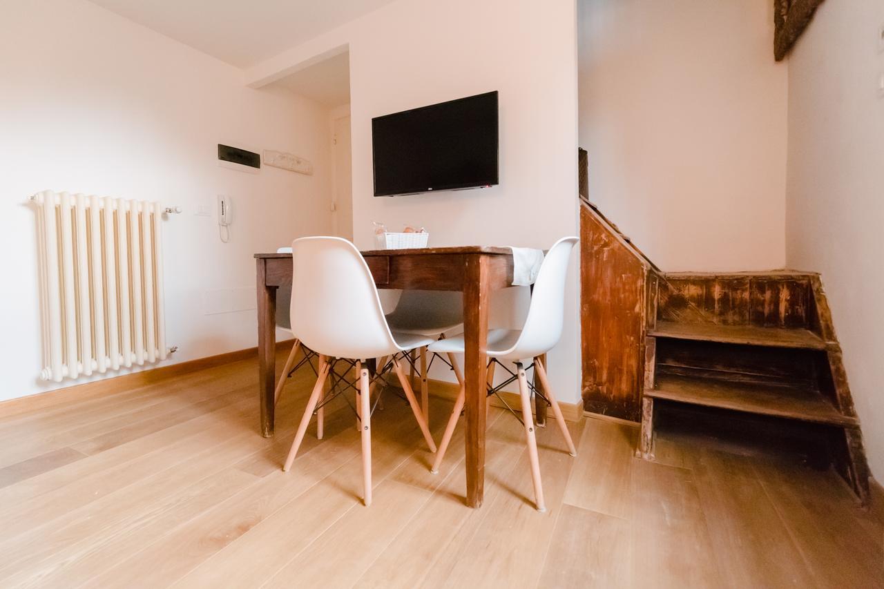 Historical And Luxury Apartment Bologne Extérieur photo